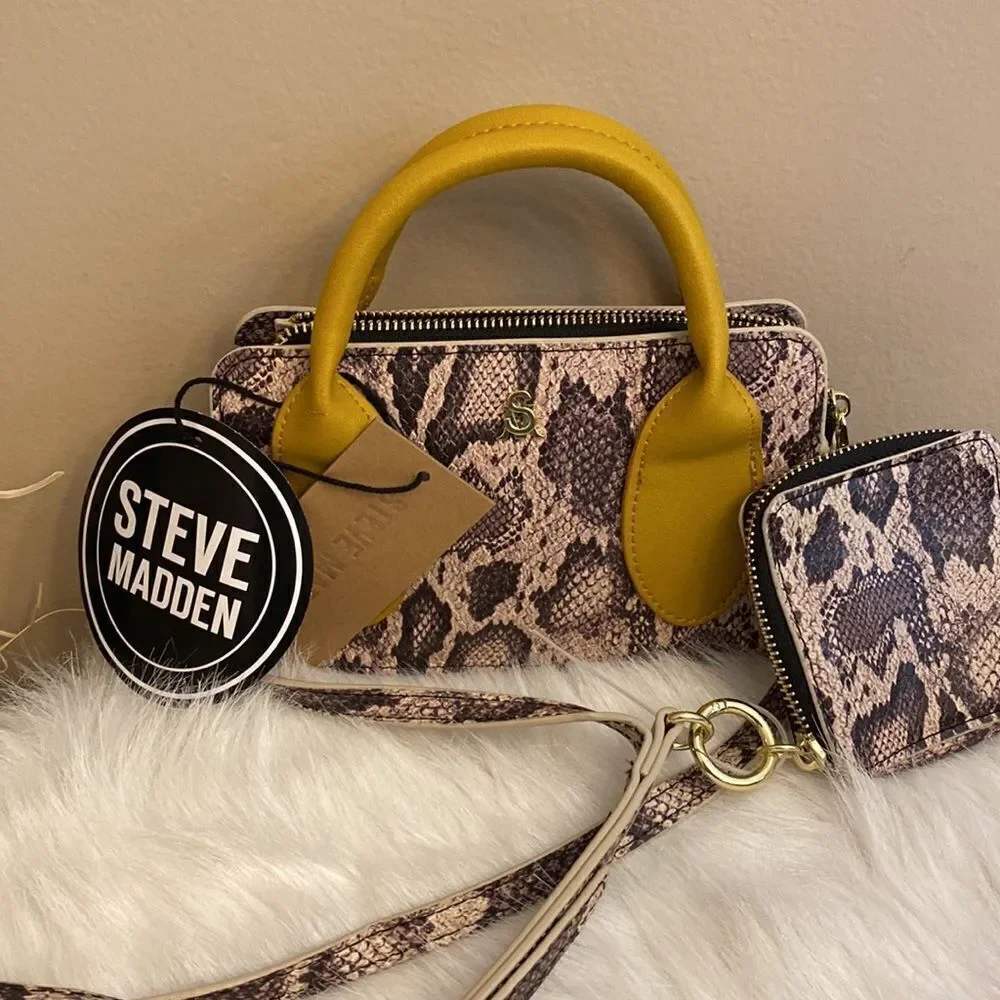 NWT Steve Madden (Bhenrik) Snake Print Faux Leather Crossbody Bag